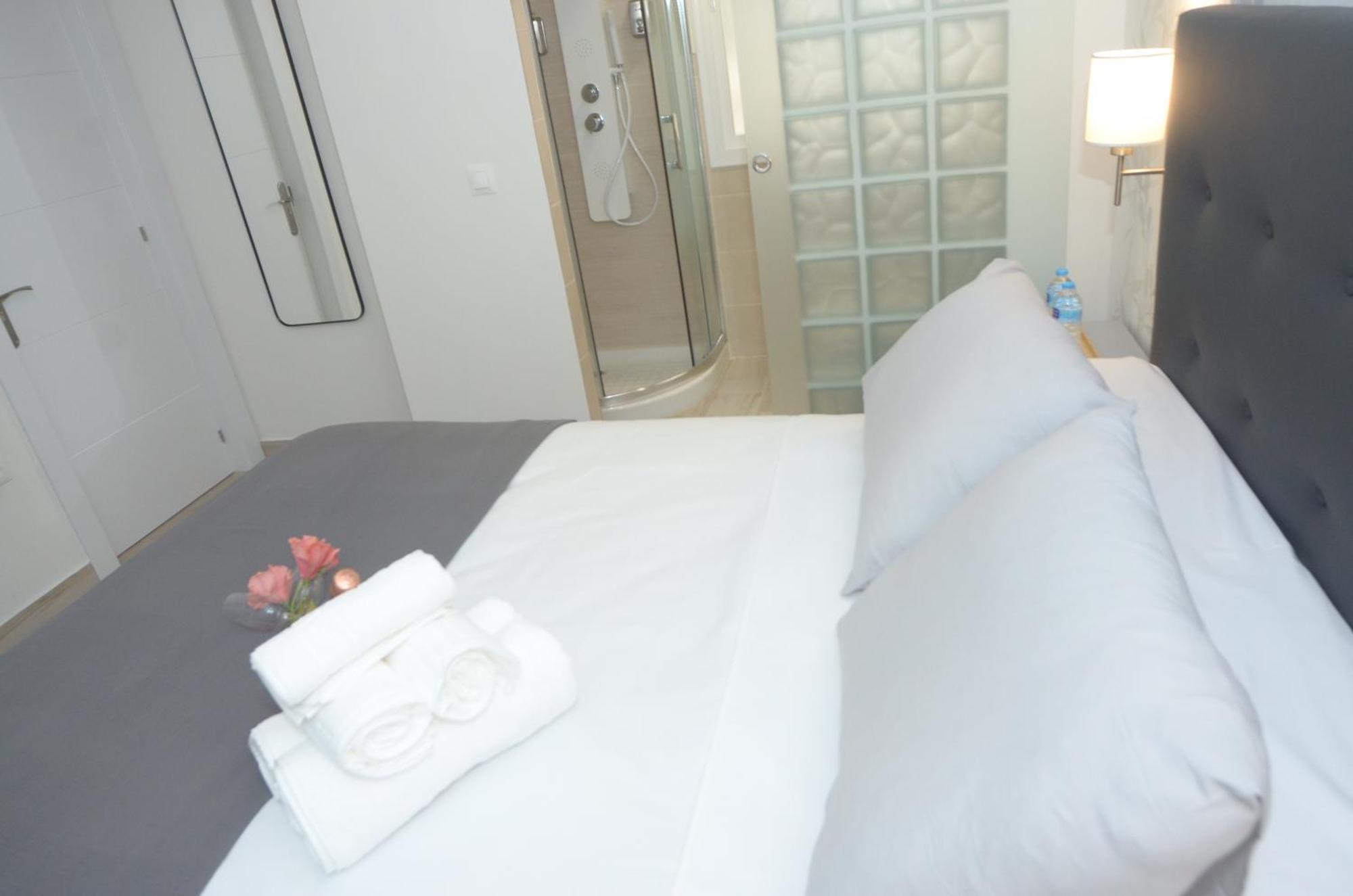 Alojamiento Beethoven Luxury Málaga Buitenkant foto