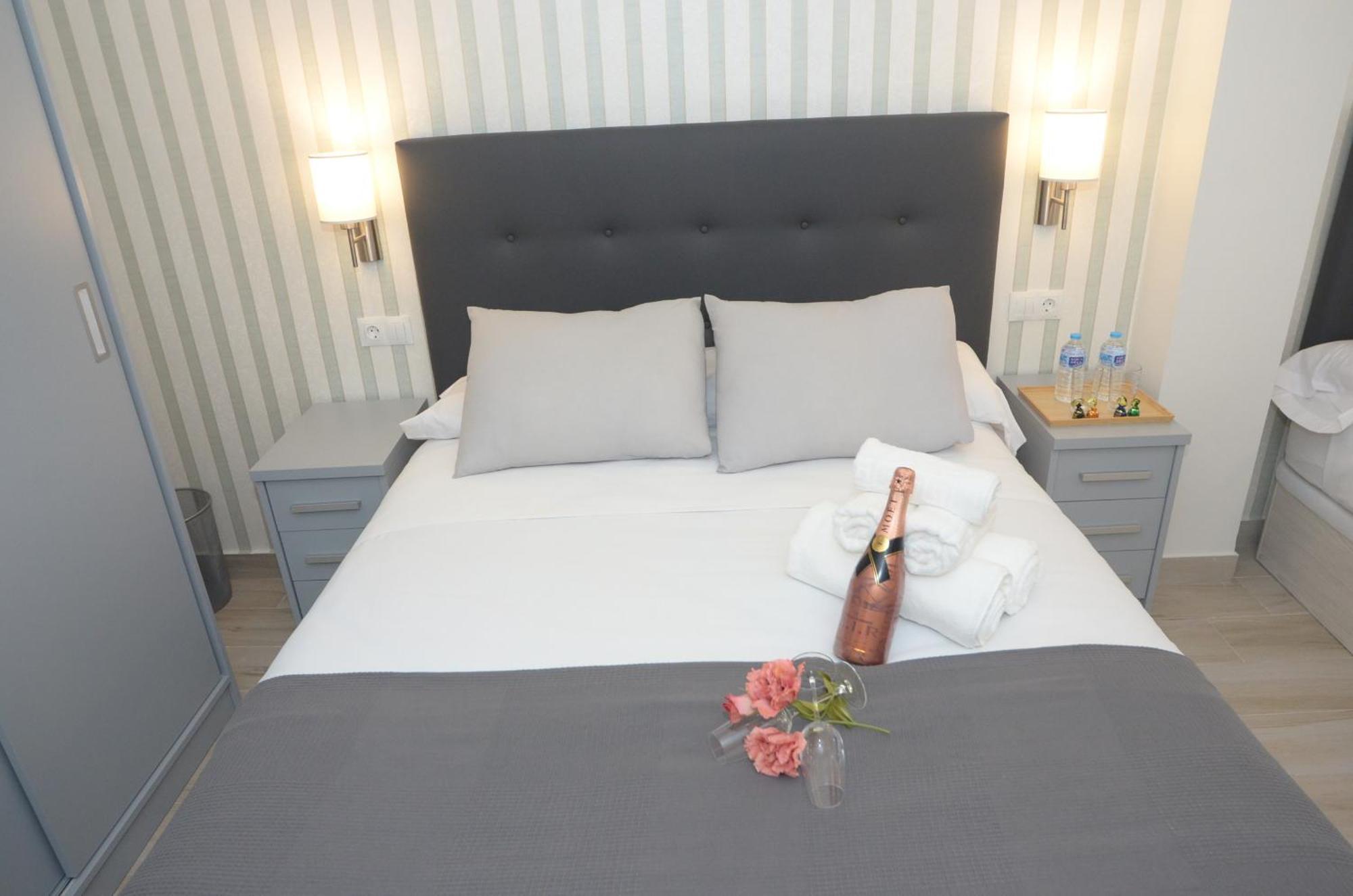 Alojamiento Beethoven Luxury Málaga Buitenkant foto